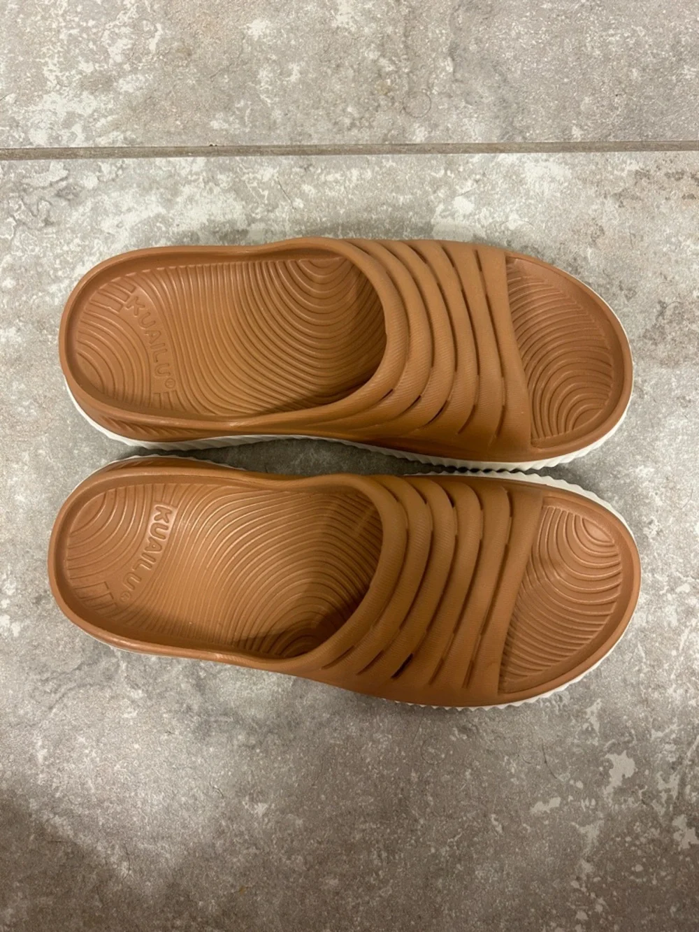 KuaiLu Womens Recovery Sandals Size 7